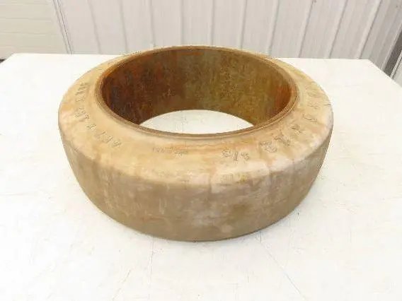 Monarch 18x6x12-1/8 Forklift Tire Smooth Solid Press-on White Non-Marking