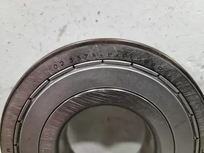 NEW SKF 6310-2ZNR