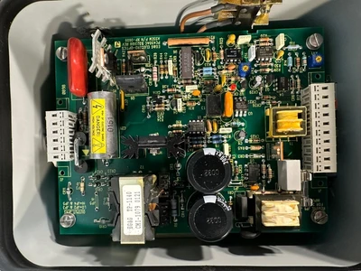 Used Perkin-Elmer _UNKNOWN_ Light Source Equipment South Carolina US | Palmetto Automation #1484076