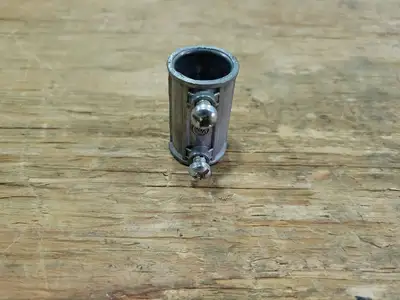 1/2" Set Screw Coupling
