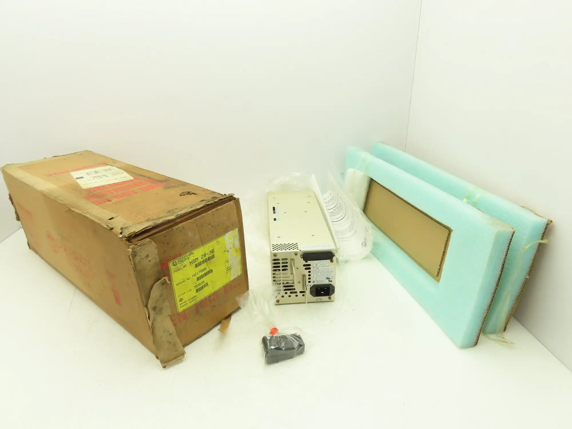 Kepco HSM 28-36 DC Power Supply 28V 36A 1000W Output 120/240V 1PH Input