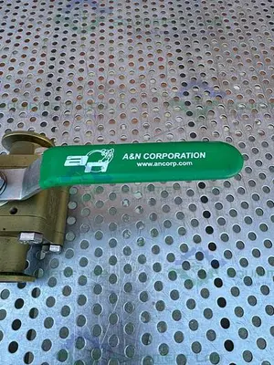USED A&N CORPORATION C1100-QF25 BRASS BALL VALVE 1X10-8 TORR W/ 1 1/2" SANITARY FITTING