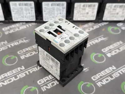 Lot of 8 Siemens 3RT1016-1BB41 SIRIUS Contactor Relays 9A Used