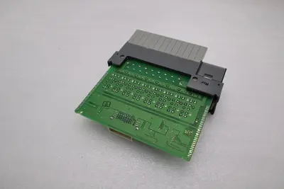 Allen Bradley 1746-OB16 Ser. D SLC 500 16-Point DC Output Module STOCK K-102-D