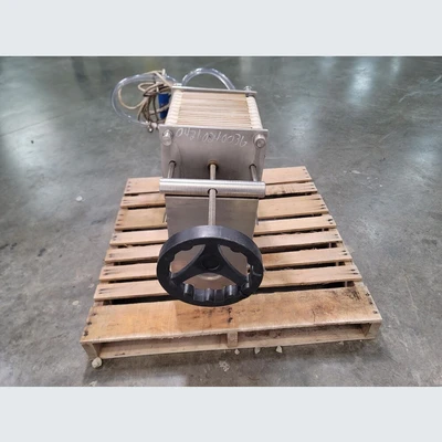Stainless Steel Laboratory Filter Press with Pump