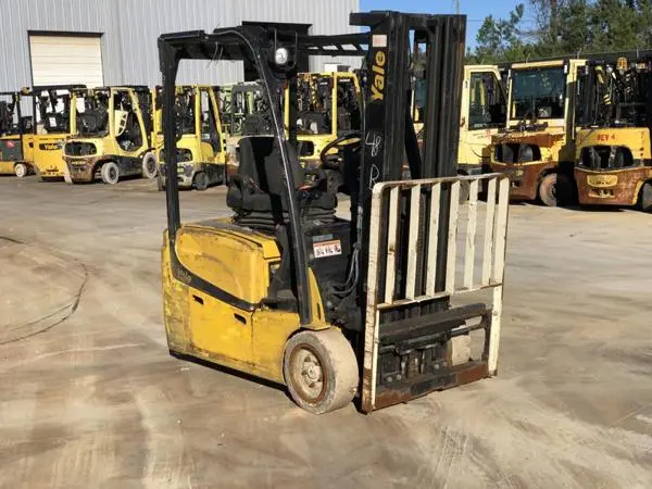 Used 2016 YALE ERP035VT 3-Wheel Sit down Electric Counterbalance Forklifts South Carolina US | Zoom Lifts & Equipment #1182303