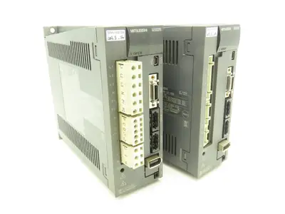Mitsubishi MR-J3-100B AC Servo Inverter Drive 1kW 200-240V 3Ph MELSERVO Lot of 2