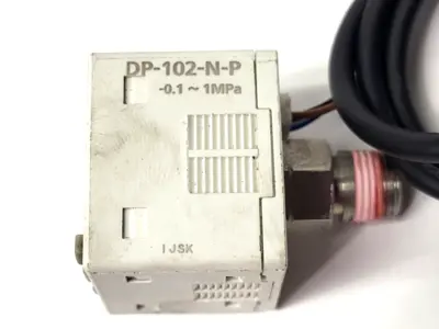 Used Panasonic DP-102-N-P Sensors Michigan US | Maverick Industrial Sales #1473891