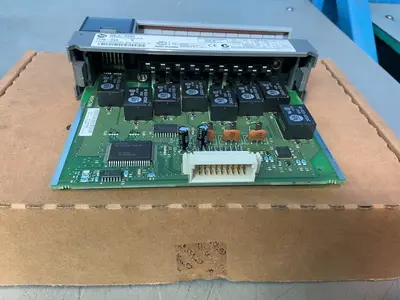 Used ALLENBRADLEY 1746OX8 PLC Input & Output Ohio US | HGR 24 #1485364