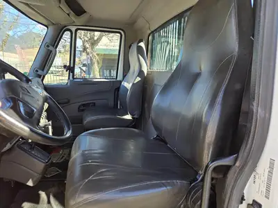 USED 2019 INTERNATIONAL DURASTAR 4300