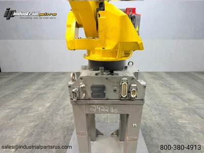 USED FANUC M-710IC