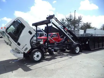 Used 2021 ISUZU _UNKNOWN_ Hooklifts & Roll-Offs Florida US | TLC Truck & Equipment #1568824