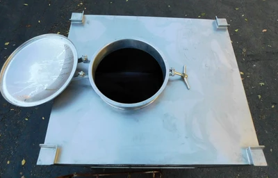 USED SPARTENBURG 300 GALLON