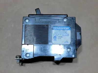 USED COMMANDER QBH240R