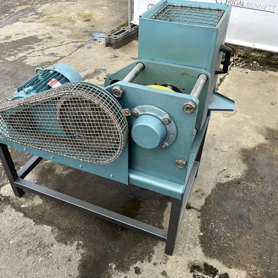 Desmet Rosedowns Mini 40 Screw Press Oil Expeller