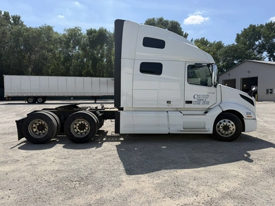 Used 2021 VOLVO VNL760 Conventional trucks Indiana US | Miedema Asset Management Group #1414665