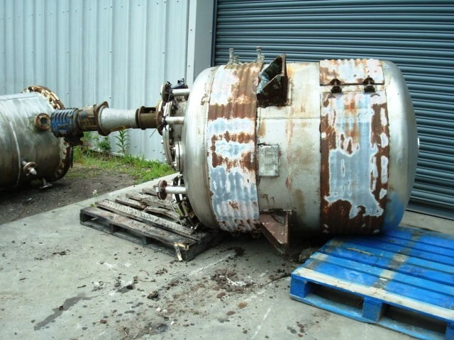 1430 L S/S Reactor With Radiator Jacket
