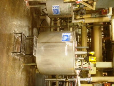 600L S/S JKTD Enclosed Mixing Tank