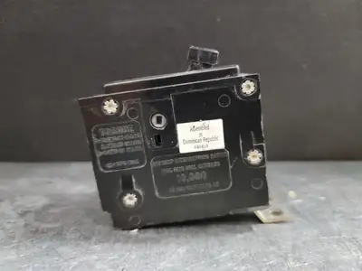 USED CUTLER-HAMMER BA220