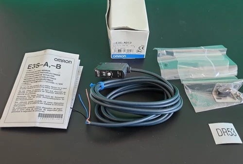 NEW Omron E3S-AD12