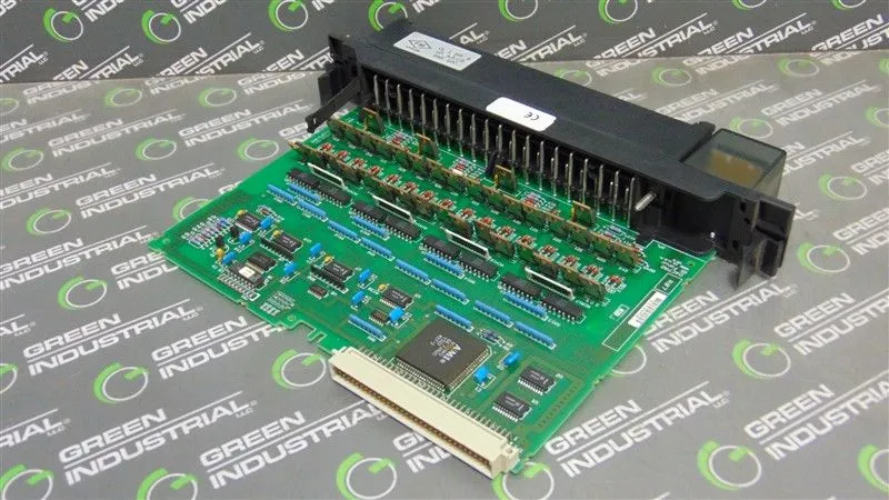GE Fanuc IC697MDL653 Series 90-70 Input Card no door Used