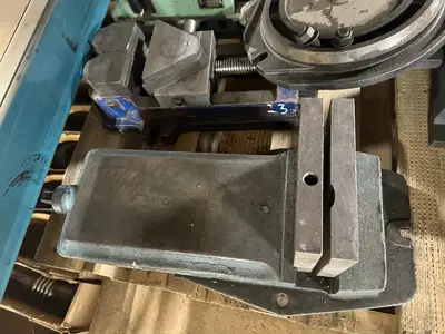 Milling Vise - 7"