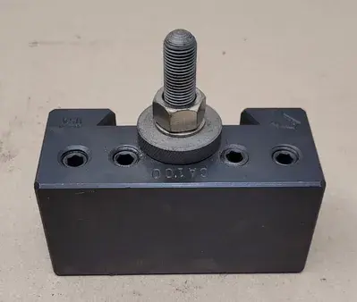 USED ALORIS CA QUICK CHANGE TOOL POST