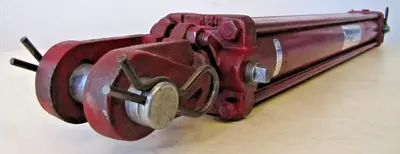 Hydroline Rockford 2.5” Bore x 24” Stroke Hydraulic Cylinder 2500 psi