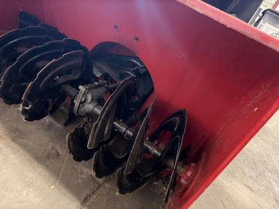 Used YARD MACHINES 31AH65FH700 SNOW BLOWER Snow Blowers Michigan US | Miedema Asset Management Group #1369518