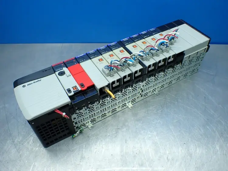 Used ALLENBRADLEY 1756A13 Programmable Logic Controllers Ohio US | HGR 24 #904406