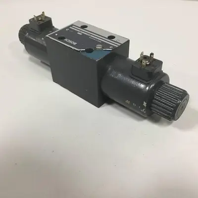 USED BOSCH 0 810 001 731
