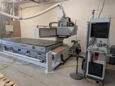 USED 2006 HOLZHER 7226ME