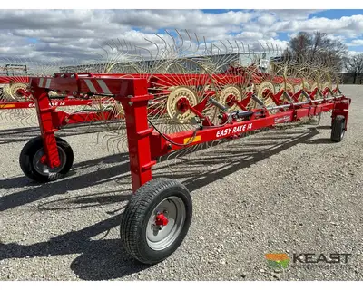 Used FARM KING TVR12 - 12 WHEEL Hay Rakes Iowa US | Keast Enterprises #1360463