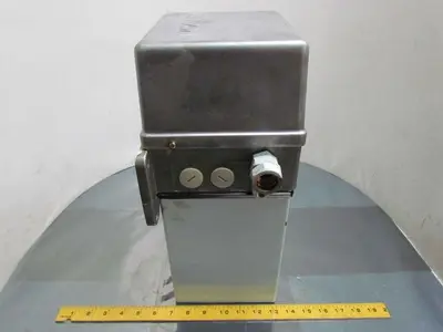 Vogel Mini5/BWW6 TK5 Centralized Lubrication Pump w/Reservoir .25 Liter/Minute
