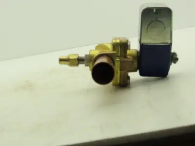 Alco Controls Brass Solenoid Valve 120V 50/60Hz 3/4" Copper Sweat Connection