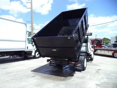 Used 2019 INTERNATIONAL _UNKNOWN_ Hooklifts & Roll-Offs Florida US | TLC Truck & Equipment #1568913