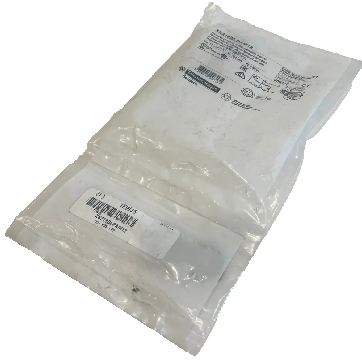NEW TELEMECANIQUE XS218BLPAM12 INDUCTIVE PROXIMITY SWITCH