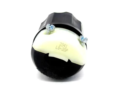 NEW LOT OF 4 LEVITON 2341 LOCKING PLUG