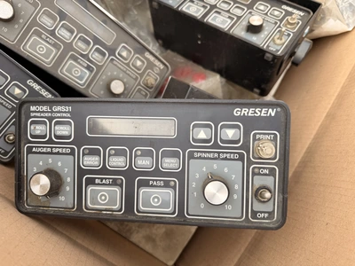 Used DANA GRESEN GRS31 SPREADER CONTROL BOXES Misc Spreaders Michigan US | Miedema Asset Management Group #1441824