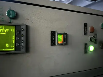 USED H&C FOURS 700°C 1000 X 1100 X 1000 MM