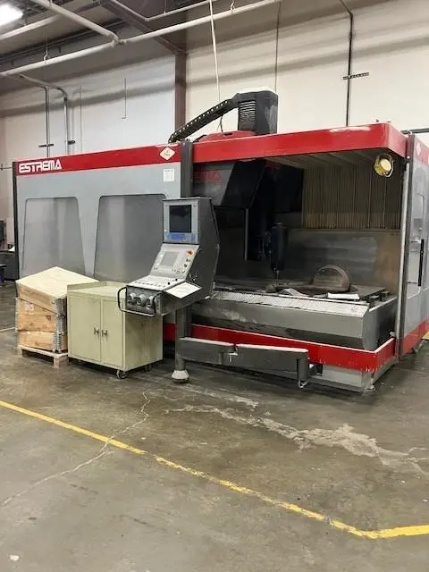 Used 2004 PARPAS ESTEMA Vertical Machining Centers (5-Axis or More) Ohio US | G-2000, Inc. #1080171