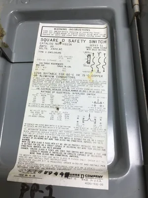 Square D H321N Heavy Duty Safety Disconnect Switch 30A 600V 3-Pole NEMA 1