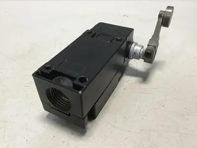USED SQUARE D 9007-AEQ2699