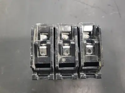 Used SIEMENS BQ3B020 Switchgears British Columbia CA | Lenmark #242030