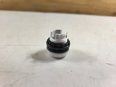 NEW EATON M22-L-W-W