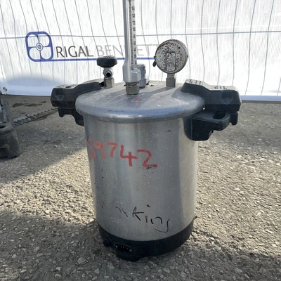 10 L Aluminium Autoclave, Electric