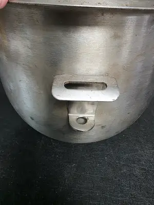 Used Hobart Used Hobart A-200-20 Mixing Bowl for 20Qt Mixer - SU2 Mixer Attachments & Accessories Illinois US | Falcon Restaurant Supply #1373564