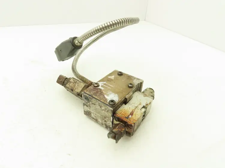 Used NORDSON _UNKNOWN_ Glue Machines Indiana US | Arrow Industrial #640186
