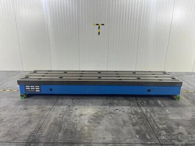 USED 2010 STOLLE TRD