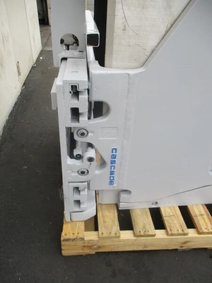 Used CASCADE 25D-23518 Forklift Attachments California US | TNT Industrial #1262298
